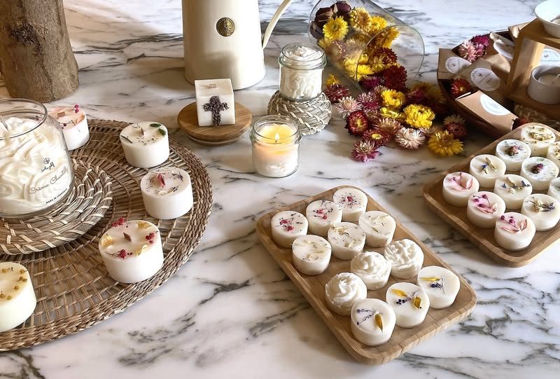 Au Petit Bonheur la France (Bougies végétales)