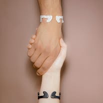 biju (Bracelet support de téléphone)