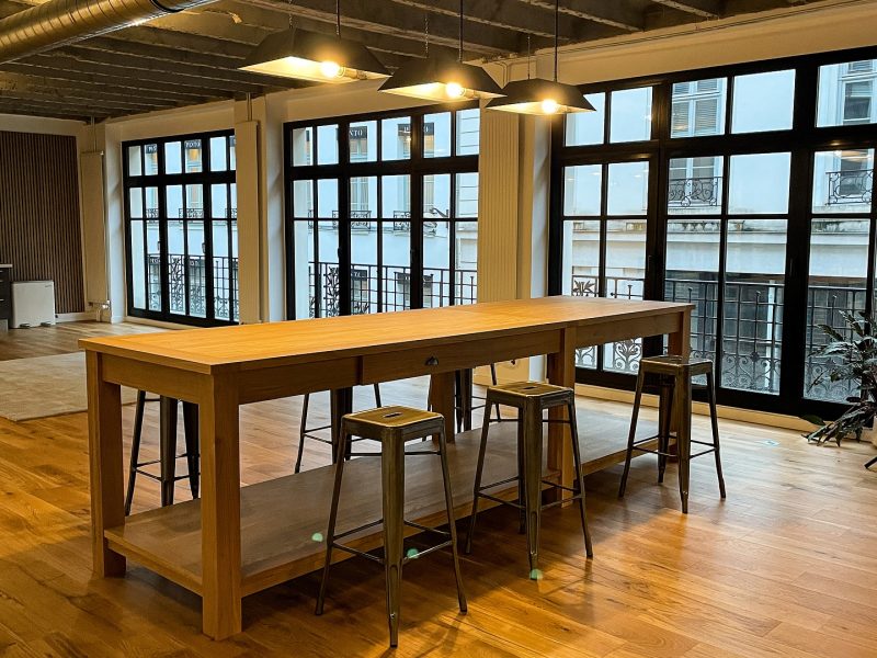 Ebenisterie VUILLEMIN (table à allonges et meuble sur-mesure)