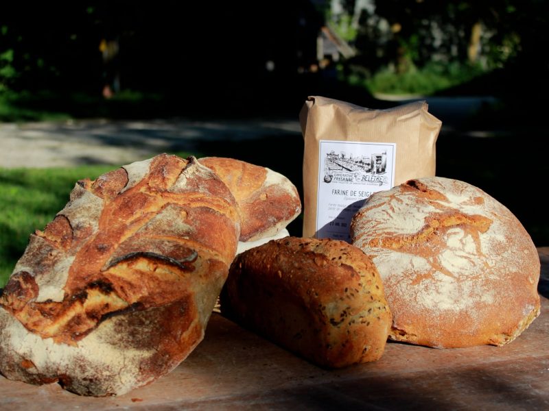 Ferme collective de Belêtre (céréales et boulangerie en AB).